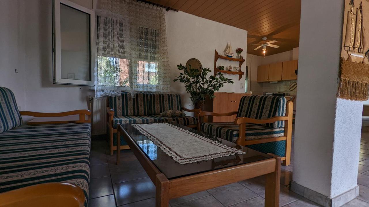 Moustaki Apartman Keramotí Kültér fotó